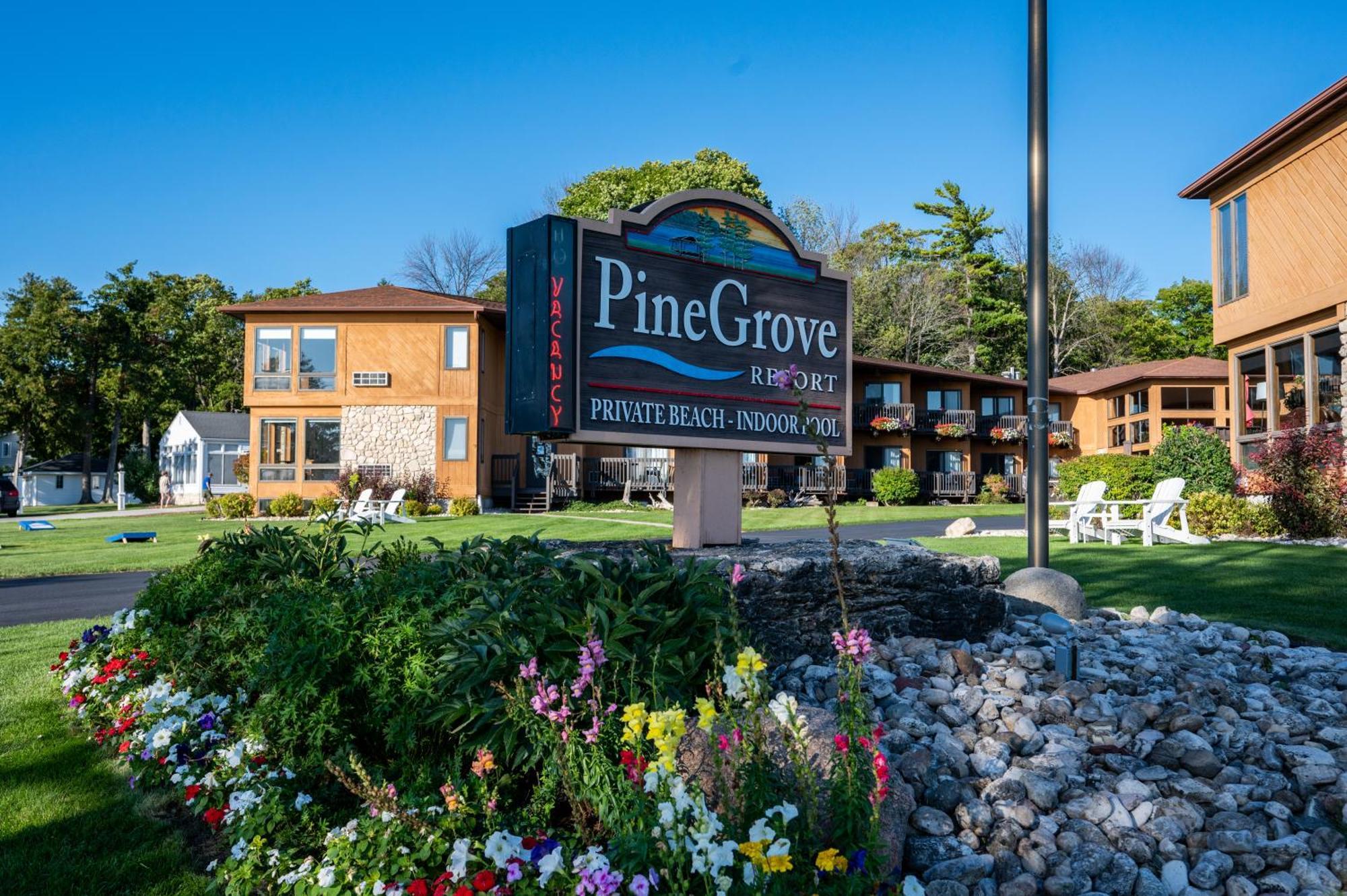 Pine Grove Resort Ephraim Extérieur photo