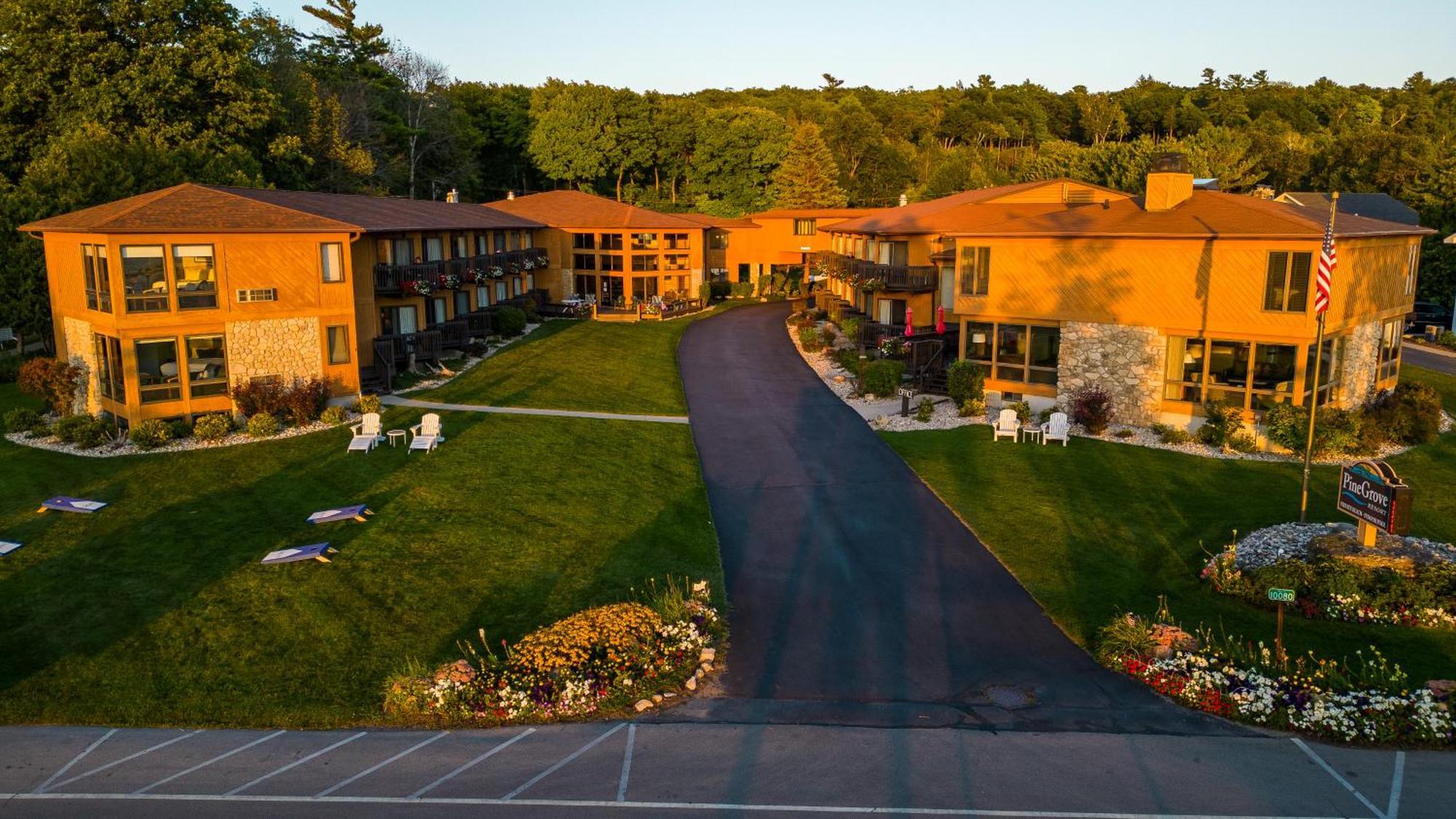 Pine Grove Resort Ephraim Extérieur photo